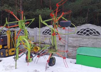 Przewracarka do siana CLAAS VOLTO Hydraulicznie składana Fella520