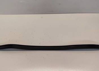 AUDI Q3 8U USZCZELKA PODSZYBIA 8U0823723