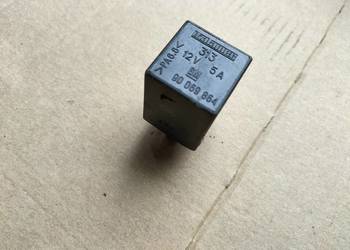 PRZEKAŹNIK 90069864 OPEL