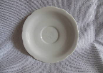 Spodek pod filiżankę Ćmielów PRL