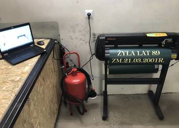 Ploter tnący piaskarka mobilna do liter liternictwo nagrobne