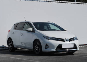 Toyota Auris Hybrid