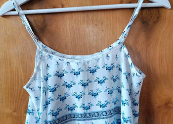Crop top H&M r. S / 36 biały biały w niebieskie drobne kwiatki