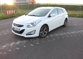 Hyundai i40 1.7 CRDi blue Style 2014 r lakier Biała Perła