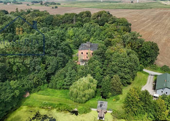 Wyjątkowy dawny Młyn nad rzeką Osą.