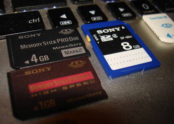 Karty Sony Memory Stick Duo Pro  Sony SD