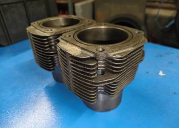 Nowe Cylindry nominał 77mm fiat 126p Maluch 650 tłoki Nowe Cylindry nominał 77mm fiat 126p Maluch 650 tłoki