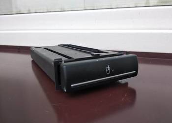 Audi A3 8P cupholder uchwyt na kubki 8P0862534