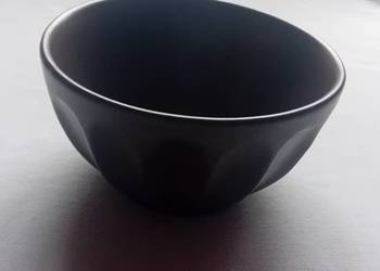 Ceramiczna miseczka Bolesławiec, sygnowana firmową metką.