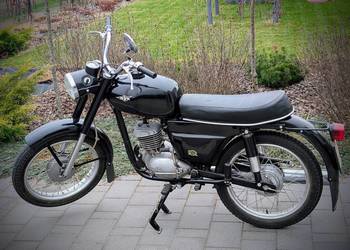 Kultowa WSK 125 (1977) – W pełni sprawna, zarejestrowana (białe tablice)