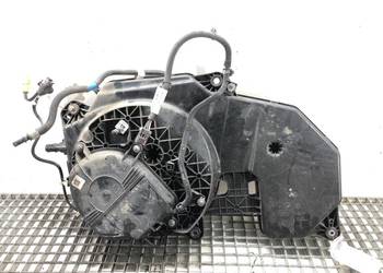 ZBIORNIK SCR RENAULT MEGANE IV 172A25268R 1.5 116KM Hatchback ZBIORNIC