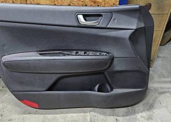 Boczek drzwi przód lewy Kia Optima '15 - '20