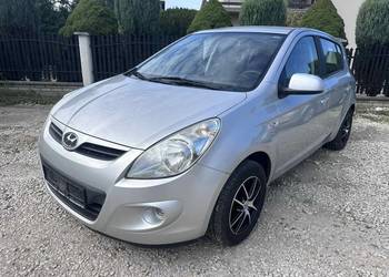 Hyundai i20 Niski Przebieg 87 tys. km ! Klimatyzacja !