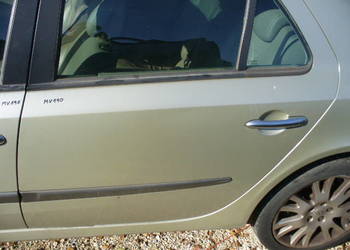 drzwi lewy tył HB Renault Laguna II NV190