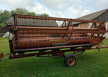 Kombajn zbożowy Bizon ZO56 heder 1988