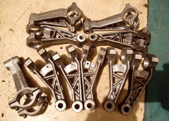 uchwyty aluminiowe konstrukcyjne mocowania wsporniki