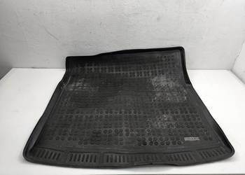 MATA GUMA BAGAŻNIKA OPEL INSIGNIA A KOMBI 231136