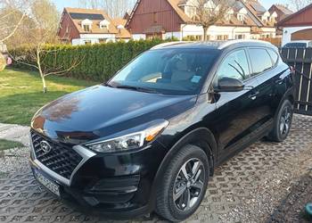 Hyundai Tucson czarna perła 2.0 benzyna automat 46 tyś. km stan bdb garaż