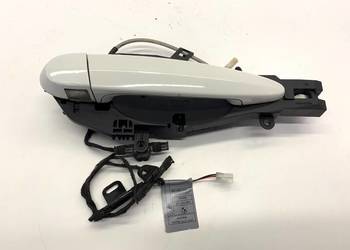 KLAMKA ZEWNĘTRZNA PRAWY PRZÓD PODŚWIETLANA BMW E70 SUV 06-13 BIAŁY