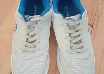 buty CRIVIT 44 sportowe jasne nowe