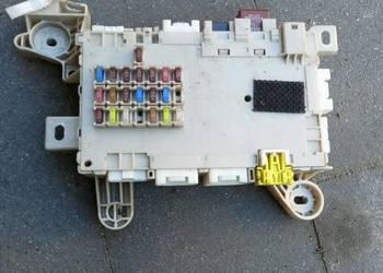 Lexusa s430 skrzynka bezpieczników