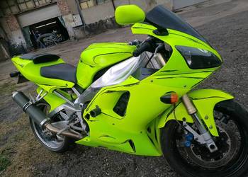 Yamaha YZF R1
