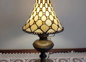 Zabytkowa lampa witrażowa