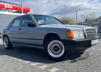 Mercedes-Benz W201 (190)