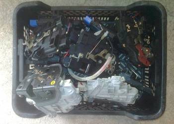 ZAMEK DRZWI PRAWY PRZÓD 4F1837016 AUDI A6 C6
