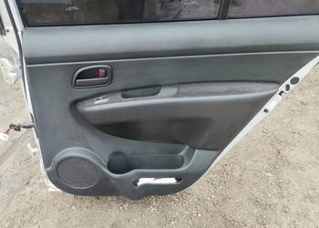 Drzwi Prawy Tył Kia Carens 06r