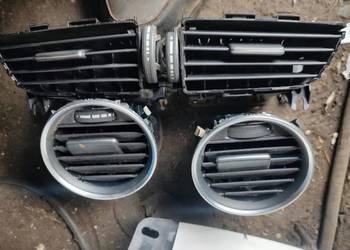 Kratka nawiewu komplet kratek Mercedes w204 Lift