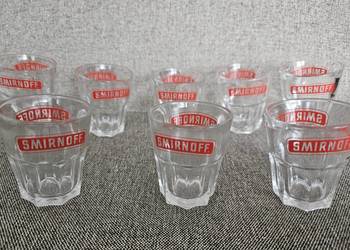 Kieliszki smirnoff 8 sztuk
