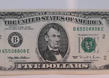 5 dolarów 1995 super stan  , AU