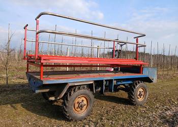 Platforma sadownicza samojezdna