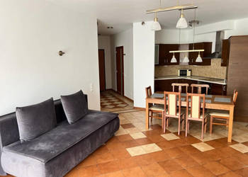 wynajmę bezpośrednio - Ewen Shiraz 57 m², 2 pokoje (+garaż), osiedle strze…