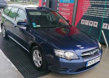 Subaru Legacy szukasz samochodu z napędem 4x4 kombi pojemny bagażnika zapra