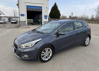 Kia Ceed 1.6 BENZYNA Klimatronik Nawigacja Kamera Tempomat Pakiet Zimowy