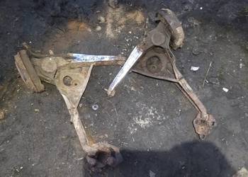 FIaT 126P Maluch wahacz tył prawy lewy piasta