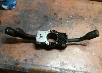 AUDI A4 B5 PRZEŁĄCZNIK ZESPOLONY PAJĄK Nr. OEM 8D0953503 AUDI A4 B5 PRZEŁĄCZNIK ZESPOLONY PAJĄK Nr. OEM 8D0953503