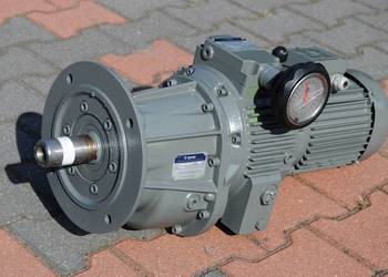 Motoreduktor kołnierzow 1.5kw z regulacją 11-64obr