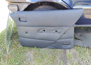 Boczki drzwi Ford Fiesta MK3 5d