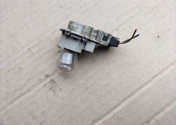 AUDI 80 B3 B4 A6C4 OPRAWKA ŻARÓWKI TYLNEJ LAMPY