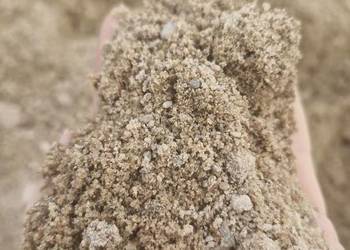 Pospółka sortowana 0-22 mm piaski kruszywa ziemia ogrodowa kompost siany