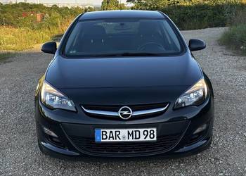 Opel Astra J 1.4 100 KM | Klima | Tempomat | Nowy Rozrząd | 2 Kluczyki