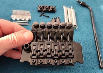 Gitara elektryczna mostek Floyd Rose licencja-czarny-pełny komplet.