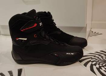 Buty motocyklowe TCX RUSH black/white, rozmiar 42, wkładka 27cm, jak nowe