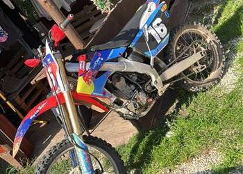 Honda CRF250R 2005