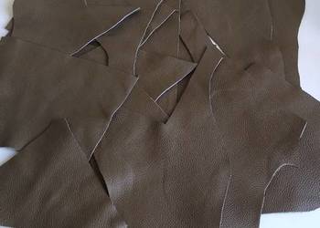 Skóra (610 g) Licowa Włoska średnie i małe kawałki Khaki