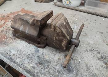 Zabytkowe polskie imadło ZM UU 80 uszkodzone PRL