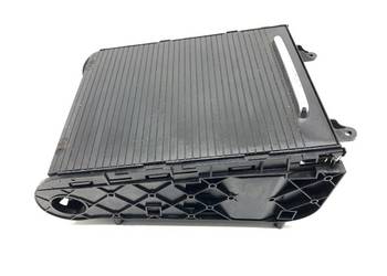 UCHWYT NA NAPOJE VW PASSAT B6 3C0858329A 05-10 Sedan/Limuzyna KUBKI